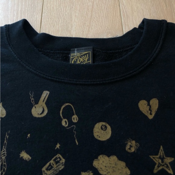 Obey The Last Night Girl Sweater Crew Neck Sweatshirt in Black Made in USA - Picture 6 of 11